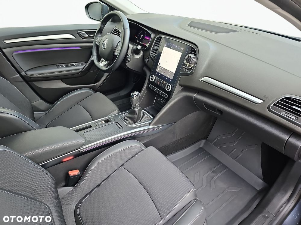Renault Megane 1.3 TCe Techno - 29