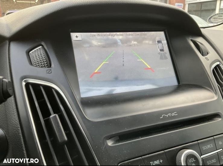 Ford Focus 1.5 EcoBoost Start-Stopp-System Titanium - 24