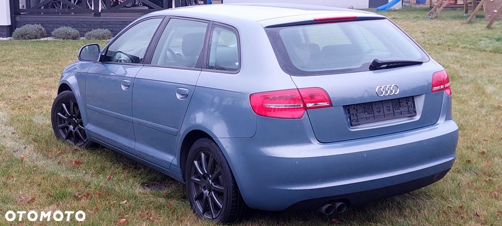 Audi A3 Sportback 2.0 TDI DPF Attraction - 25