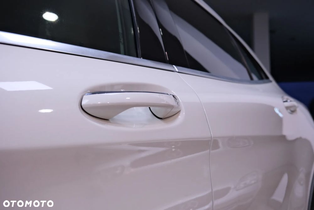 Mercedes-Benz GLA 250 7G-DCT SCORE - 21