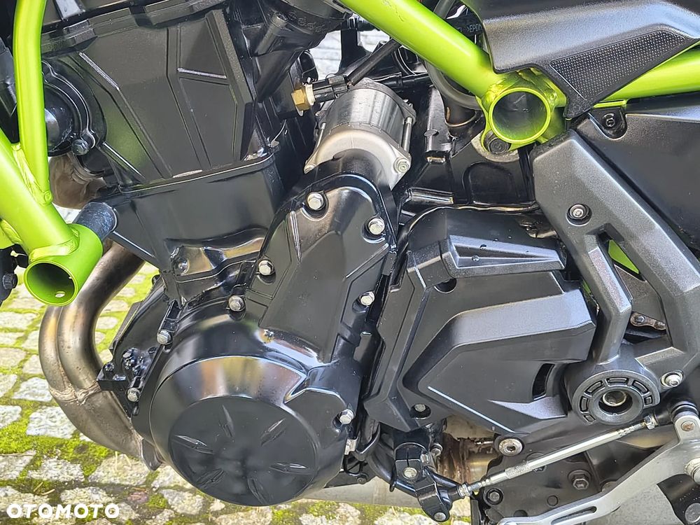 Kawasaki Z 650 - 20