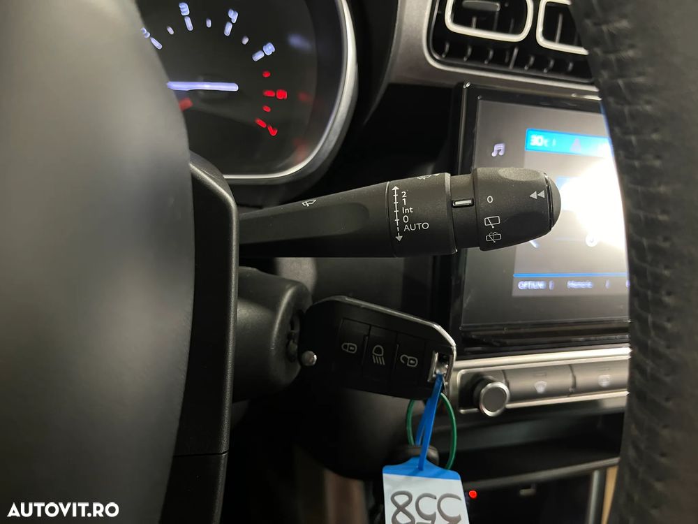 Citroën C3 AIRCROSS 1.2 PureTech S&S EAT6 Shine - 23