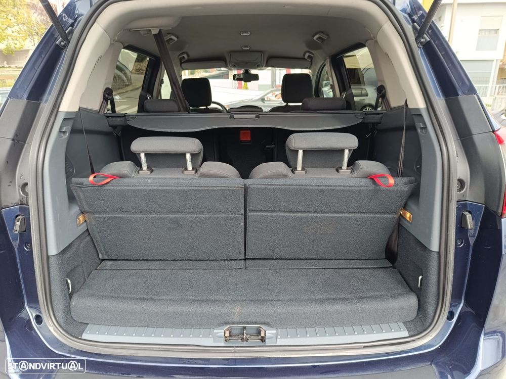 Ford Grand C-Max 1.6 TDCi Titanium S/S - 17