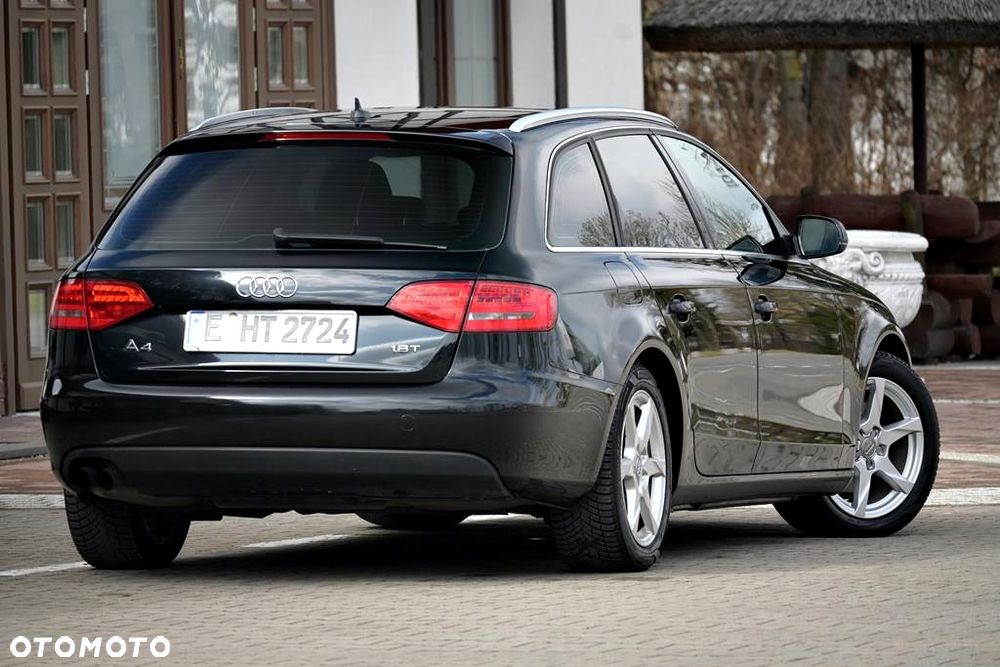 Audi A4 Avant - 17