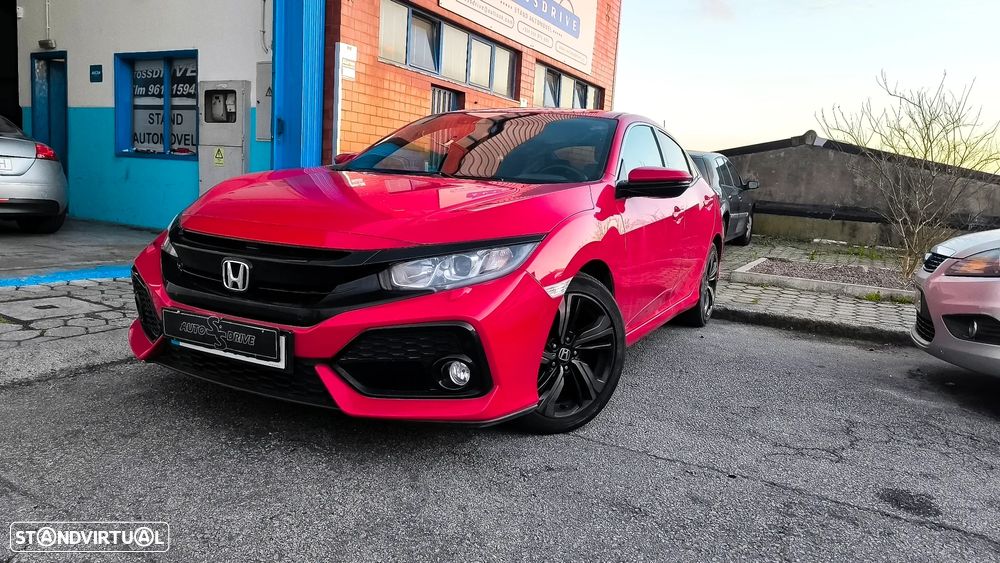 Honda Civic 1.0 i-VTEC Executive Premium - 18