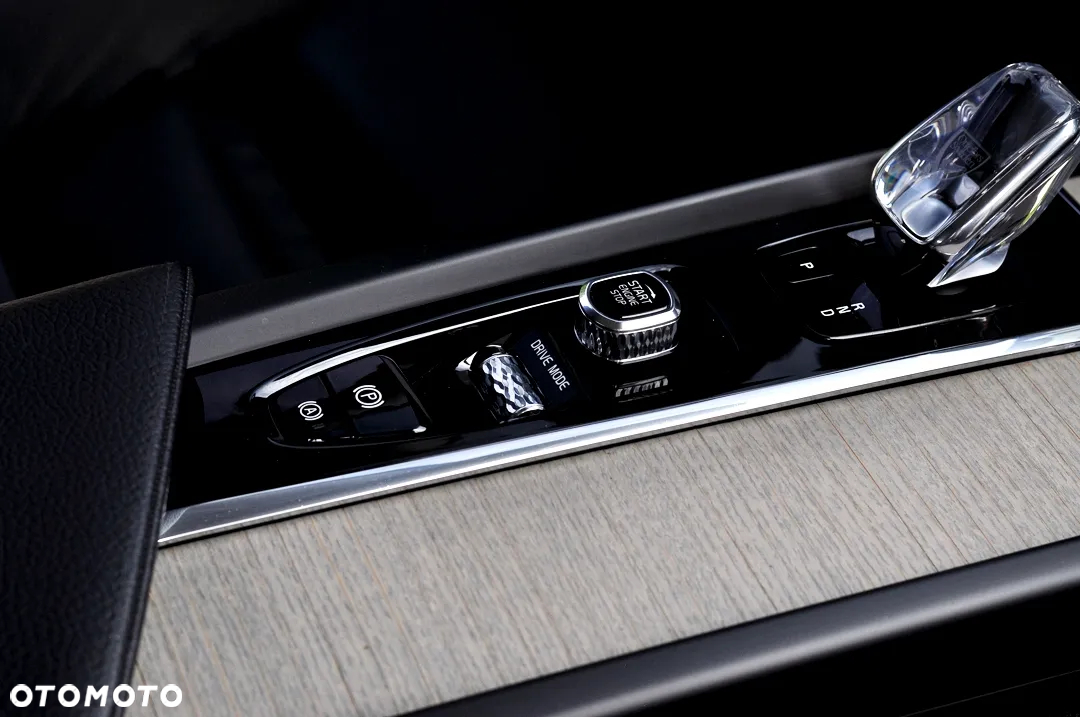 Volvo XC 60 B4 D Geartronic Inscription - 34