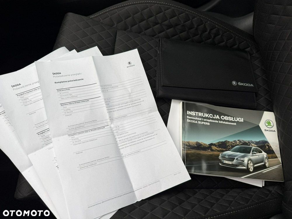 Skoda Superb 2.0 TDI 4x4 Style DSG - 8