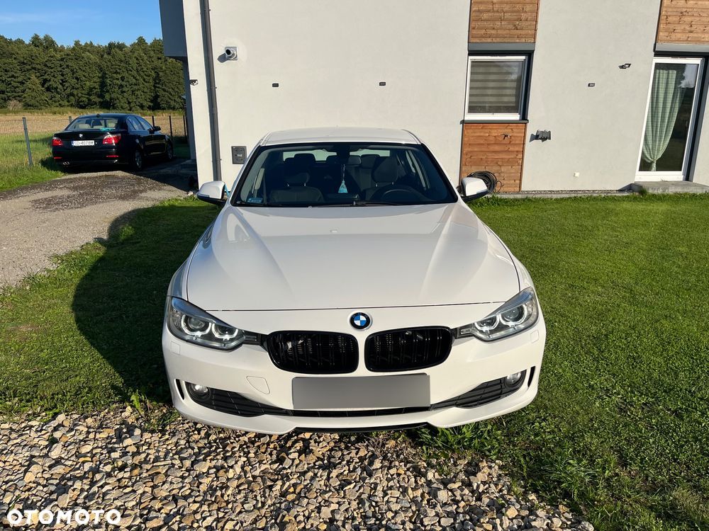 BMW Seria 3 316d - 10