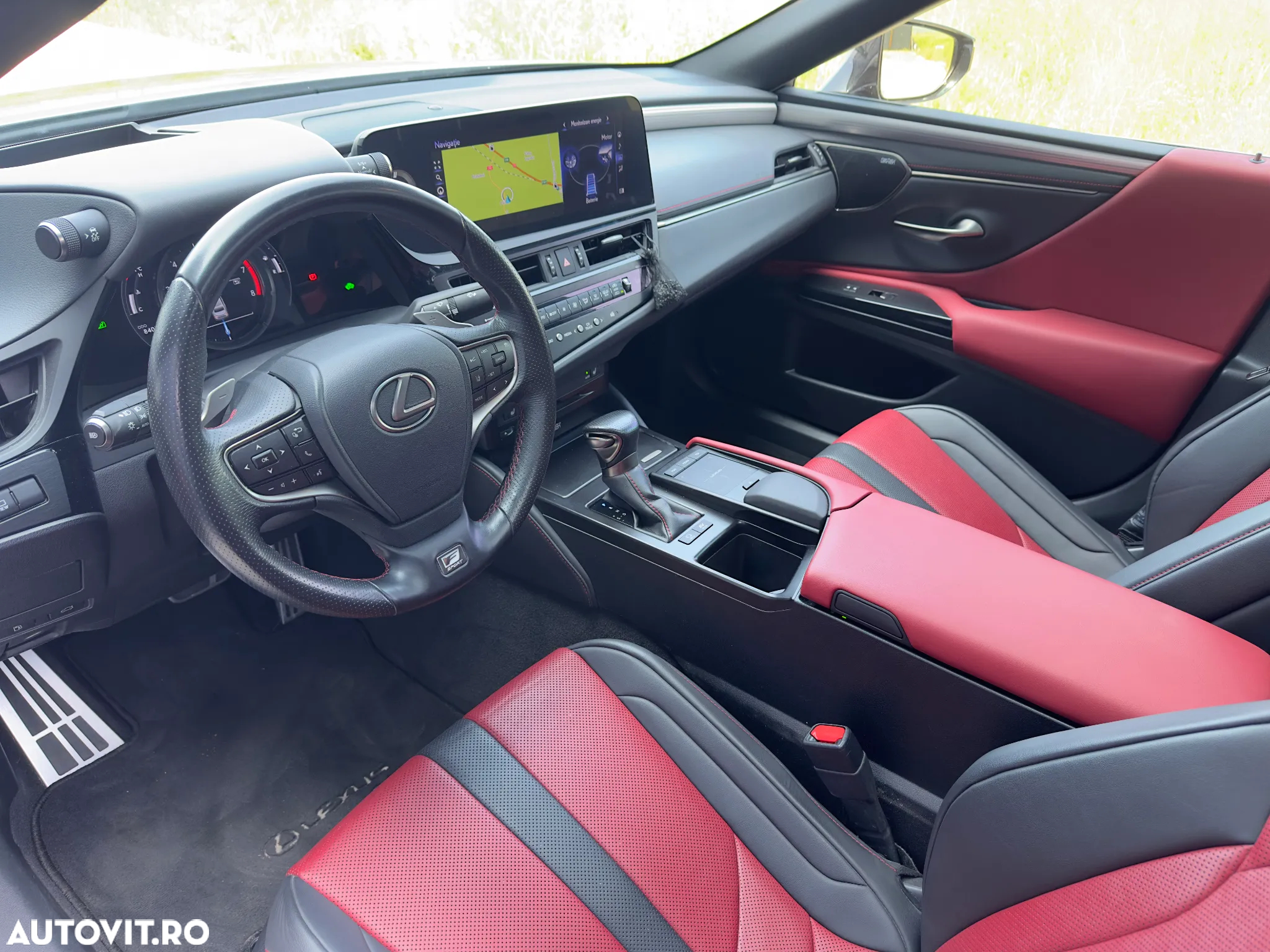 Lexus Seria ES 300h F Sport+ - 14