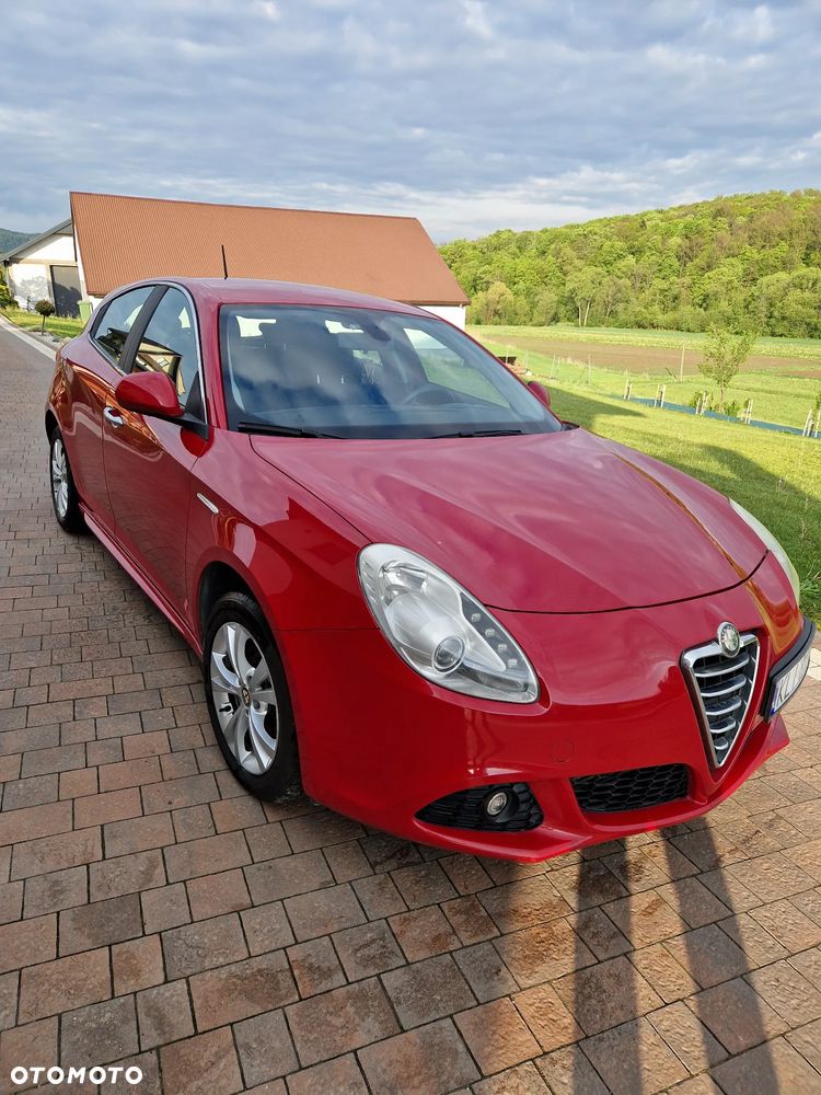 Alfa Romeo Giulietta 2.0 JTDM Distinctive - 1