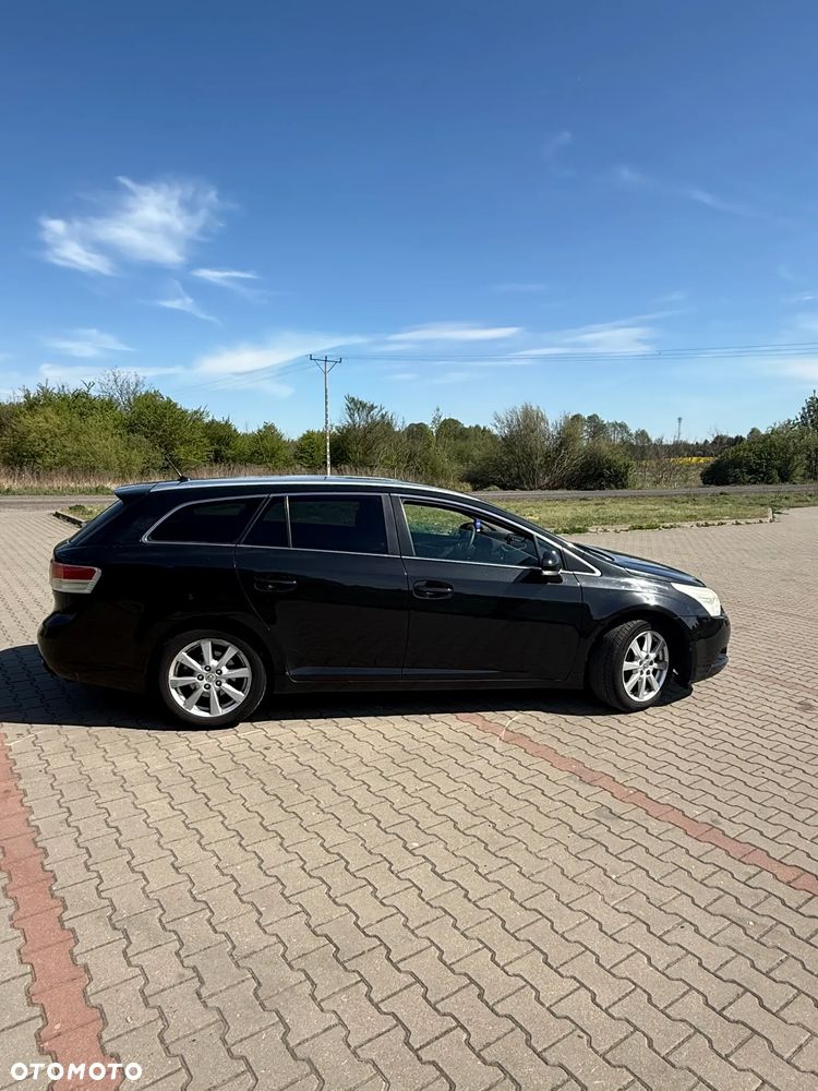 Toyota Avensis 2.0 D-4D Sol plus - 6
