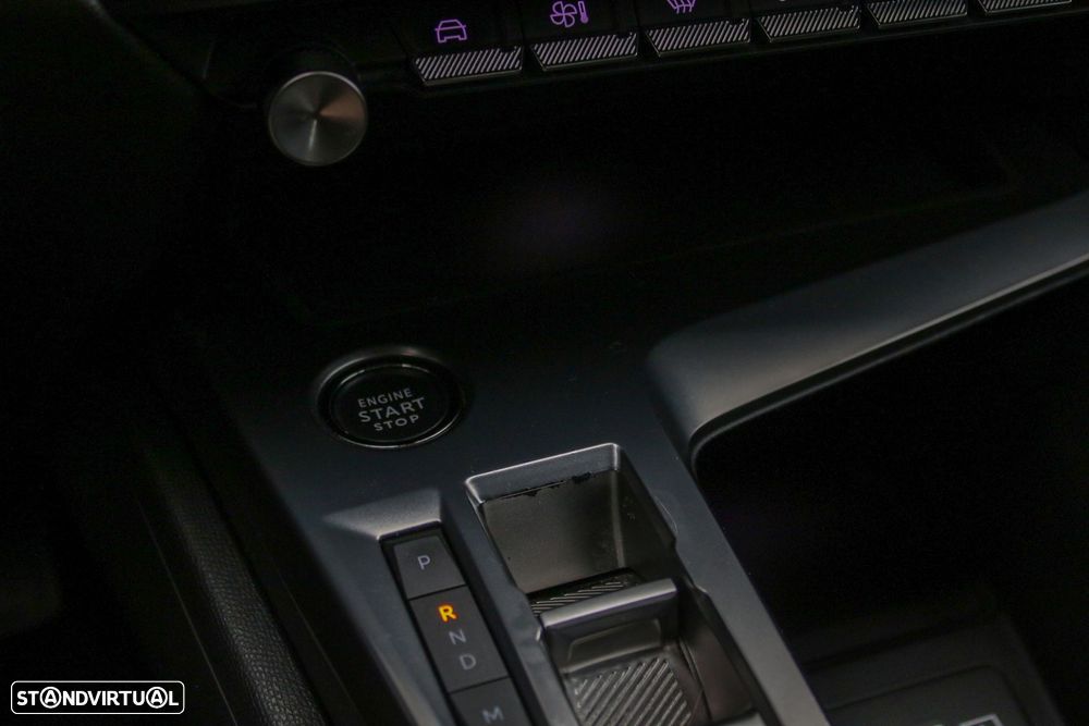 Peugeot 308 PureTech 130 EAT8 Active Pack - 24