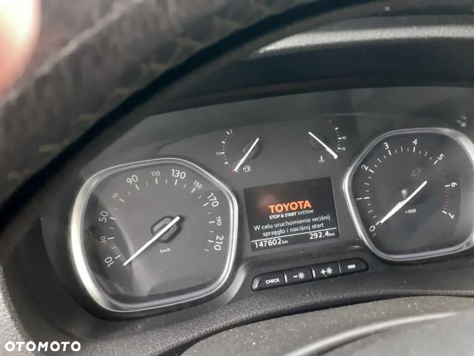 Toyota Proace Verso - 8