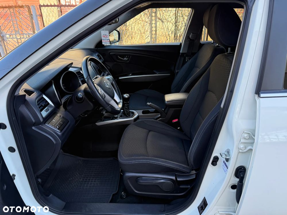 SsangYong/KGM Tivoli 1.6 D Onyx - 12