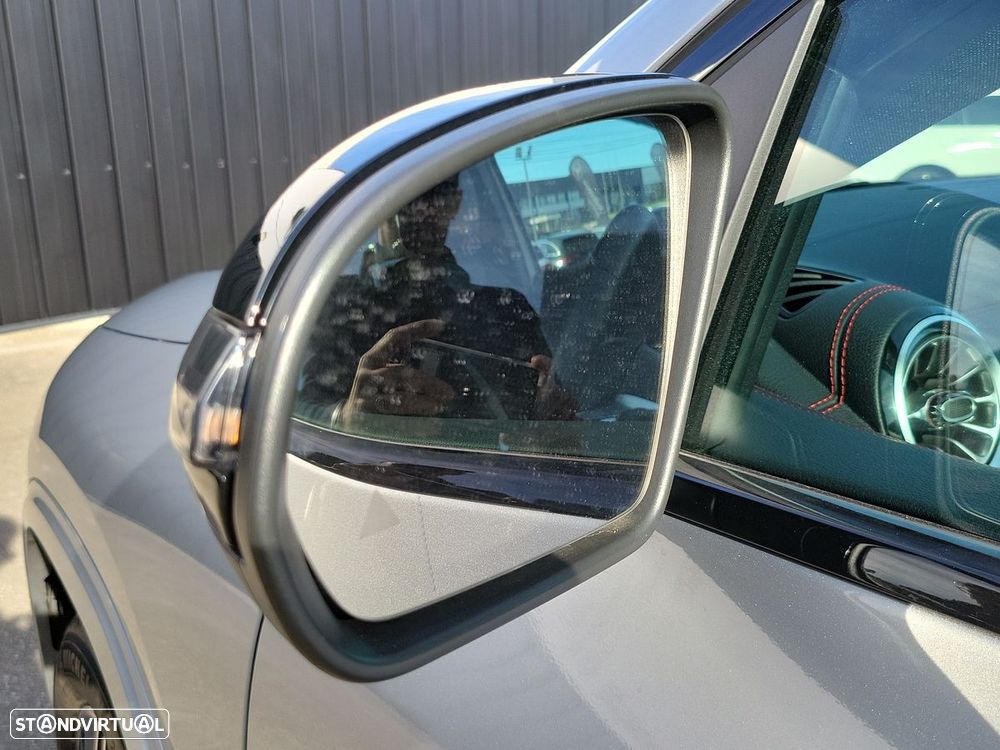 Mercedes-Benz EQA 250+ AMG Line - 16