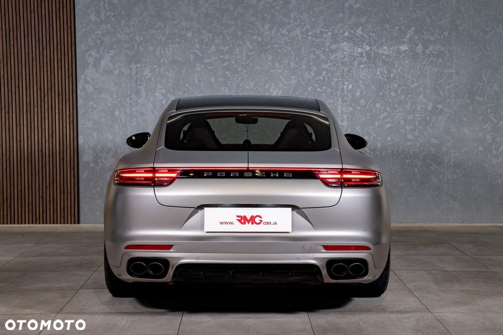 Porsche Panamera Turbo - 3