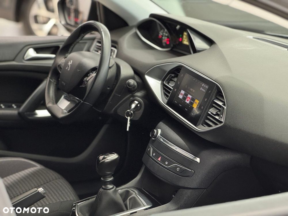 Peugeot 308 1.5 BlueHDi Active S&S - 38