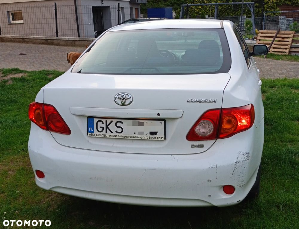 Toyota Corolla 2.0 D-4D Sol - 4