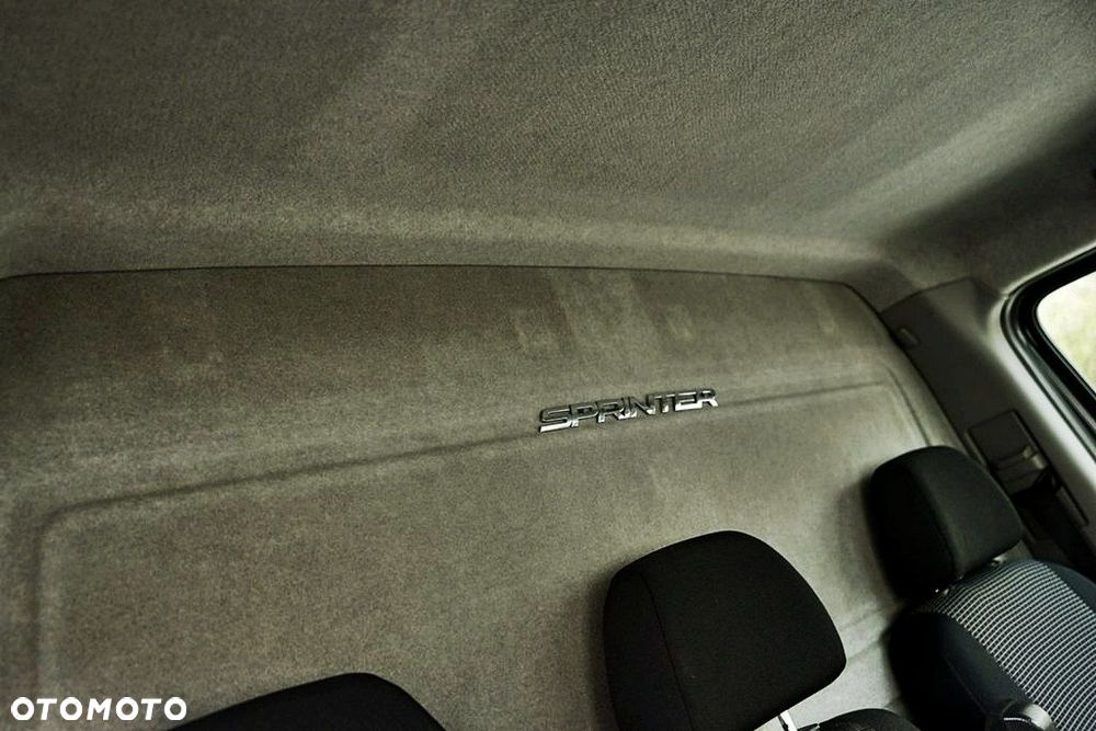 Mercedes-Benz Sprinter - 18
