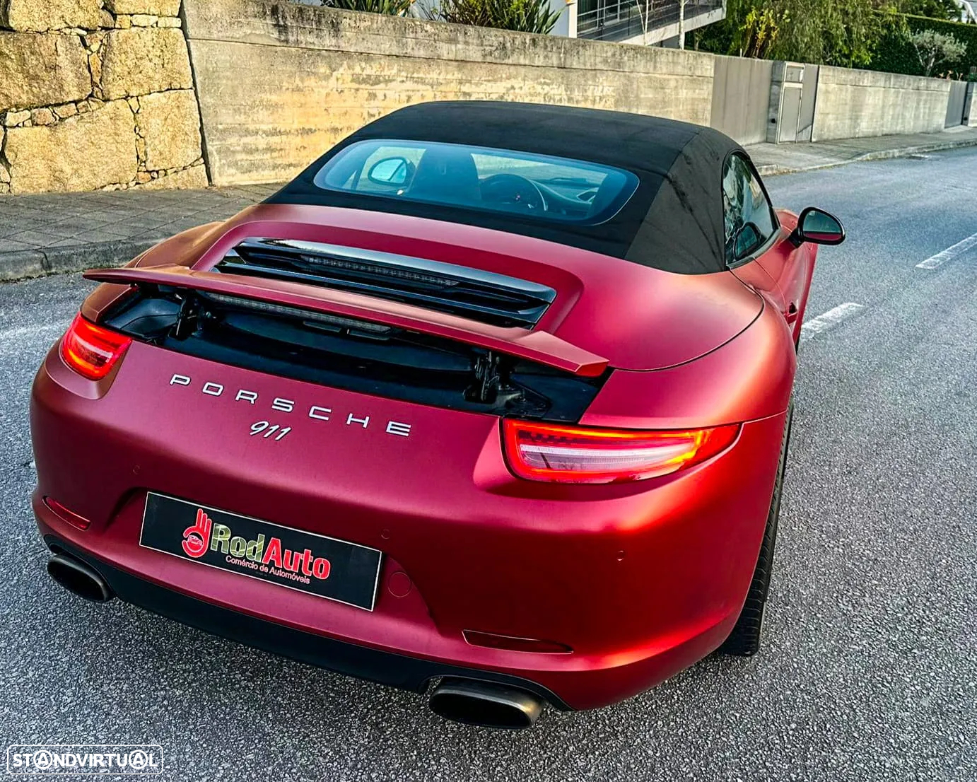 Porsche 911 (991) Carrera 4 Cabriolet PDK Black Edition - 5