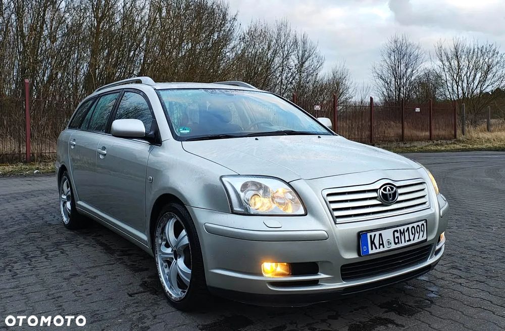 Toyota Avensis 1.8 VVT-i - 9