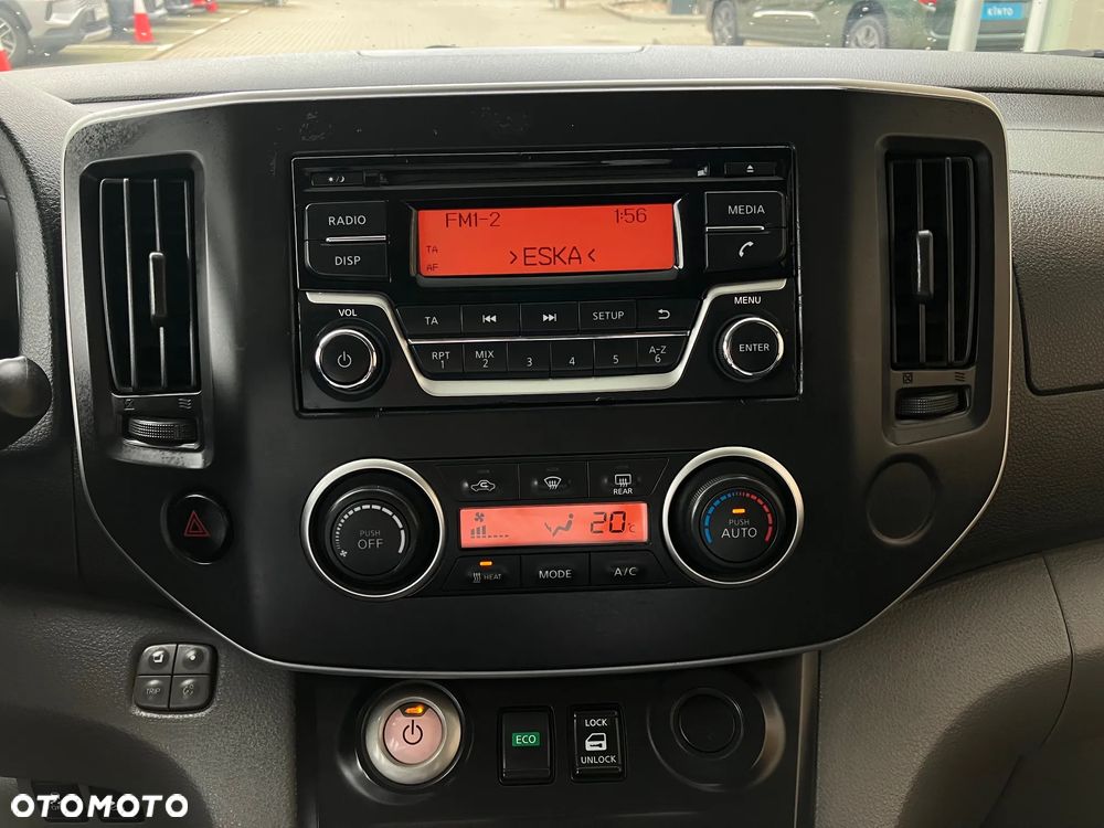 Nissan NV200 XL VOLTIA - 28