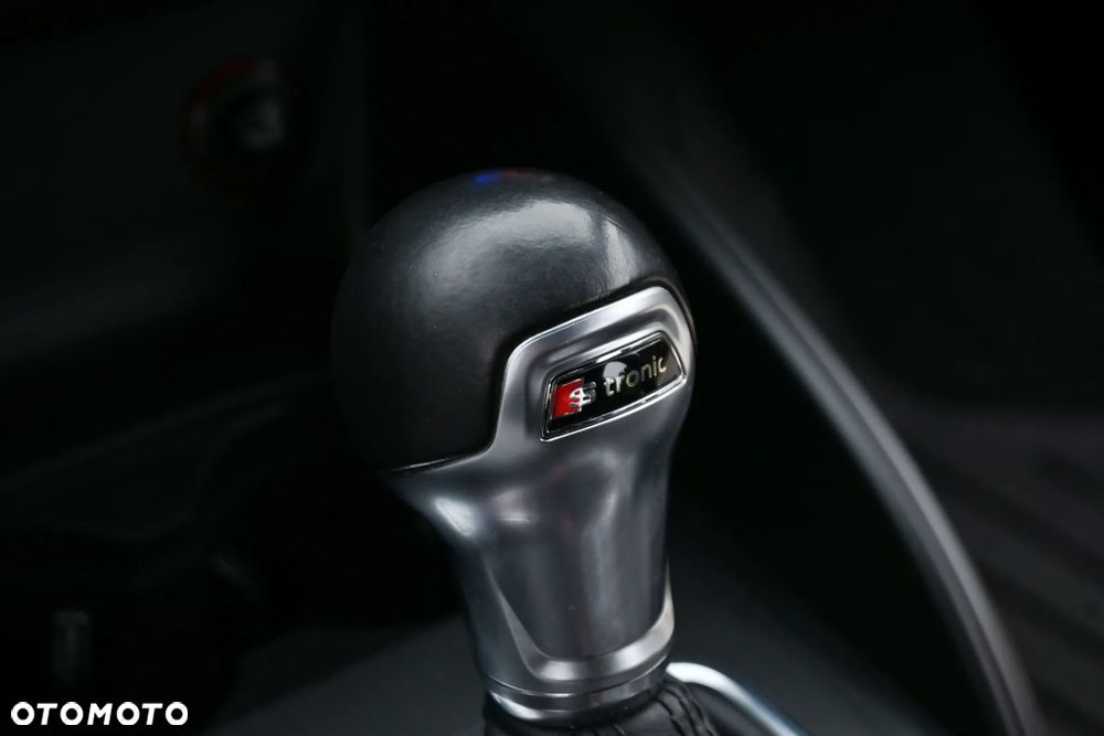 Audi A3 Sportback 2.0 TDI (clean diesel) quattro S tronic S line Sportpaket - 37