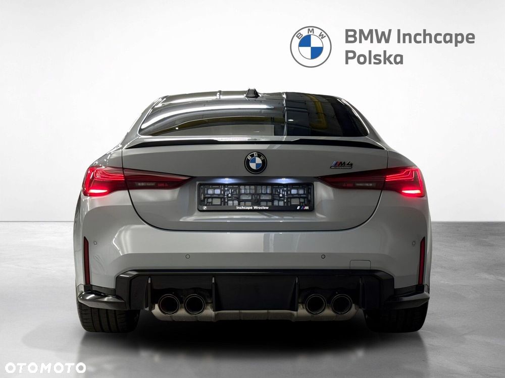 BMW M4 2026 photo 4