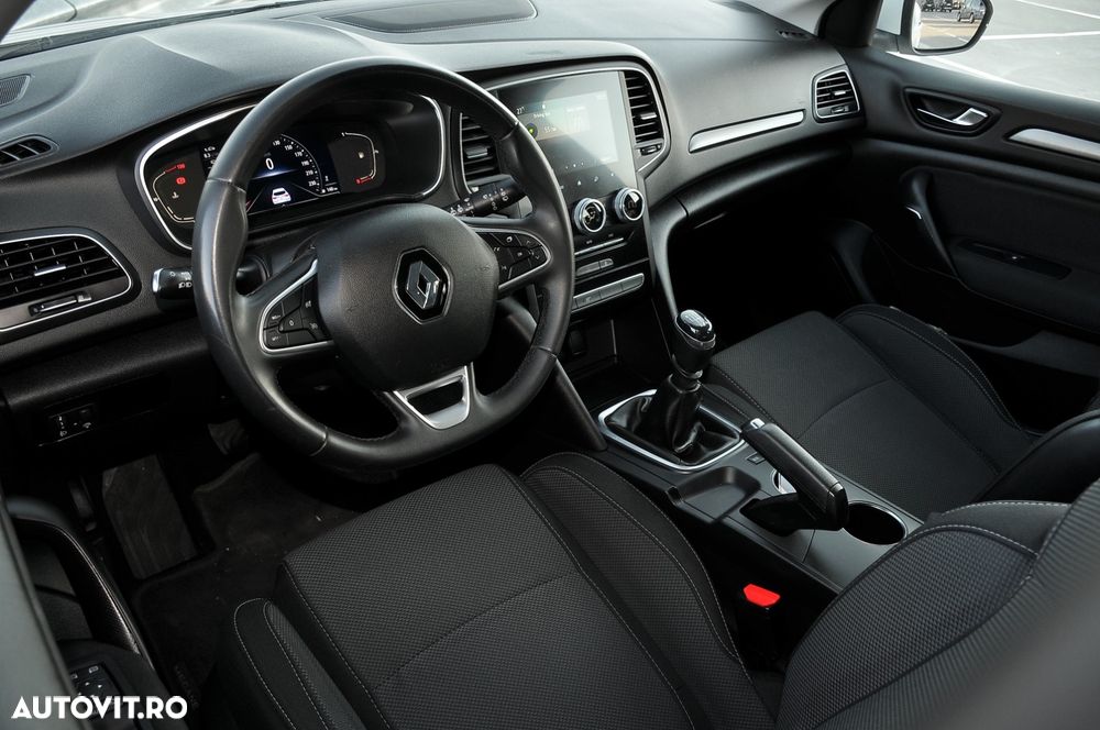 Renault Megane - 10