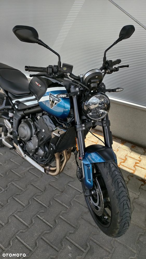 Triumph Trident - 6