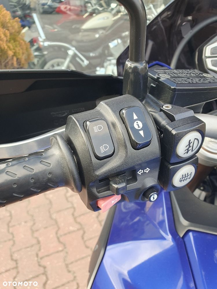 Triumph Tiger - 11