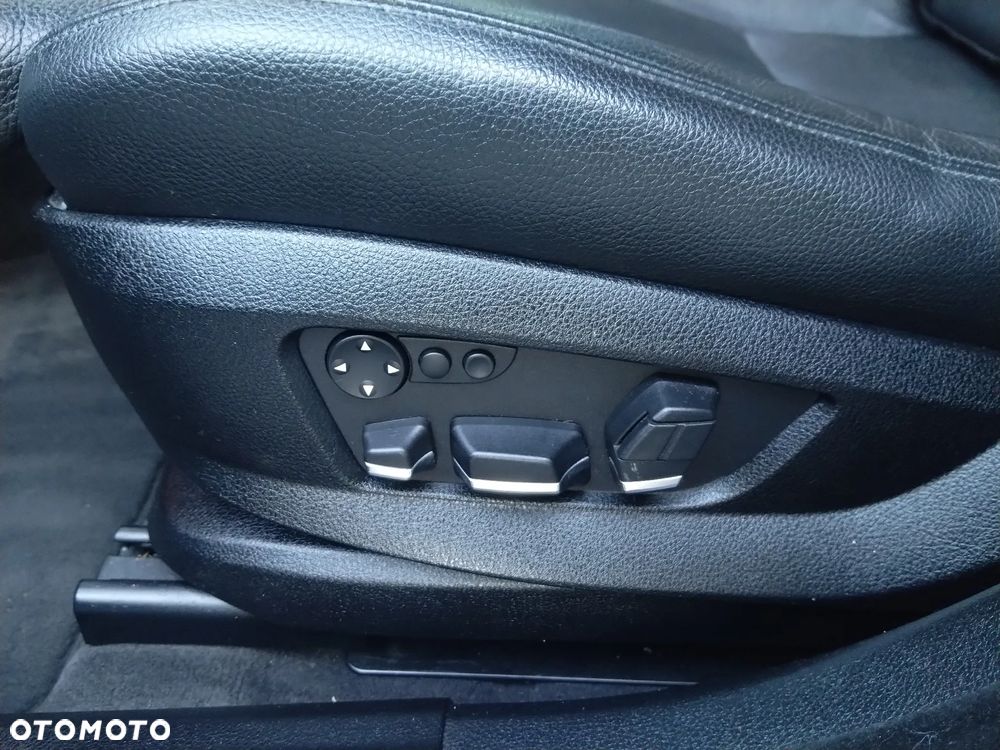 BMW 5GT 530d Gran Turismo - 9