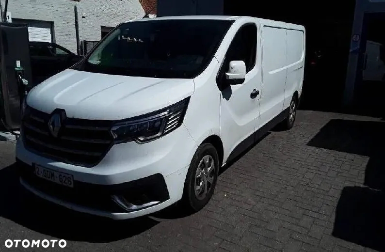 Renault Trafic - 2