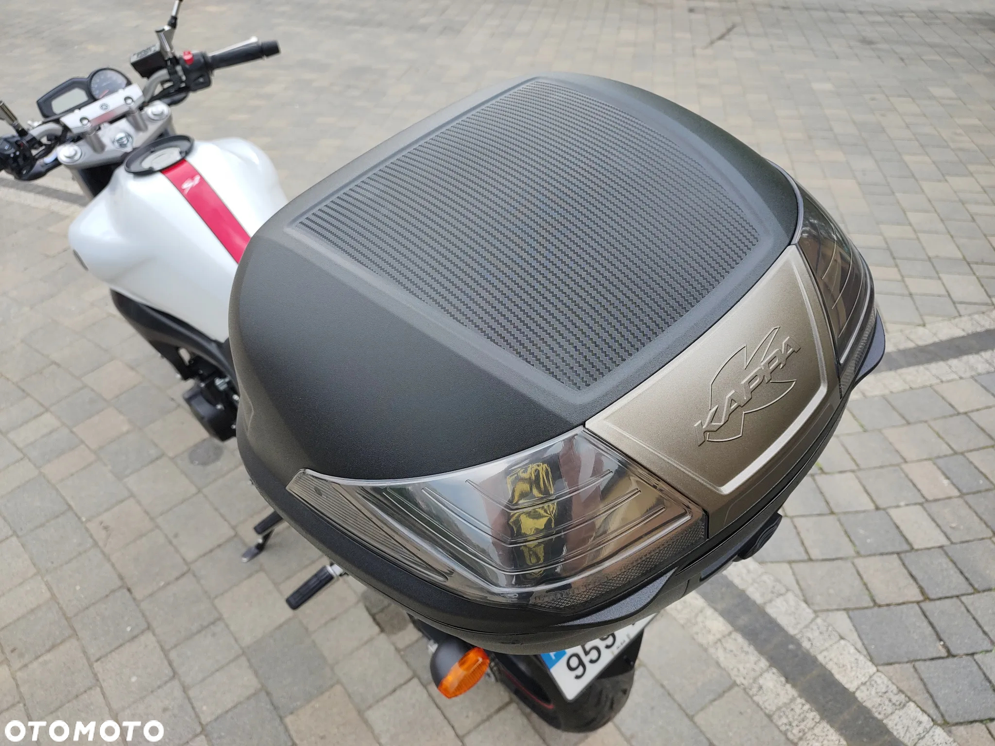 Yamaha FZ6 - 16