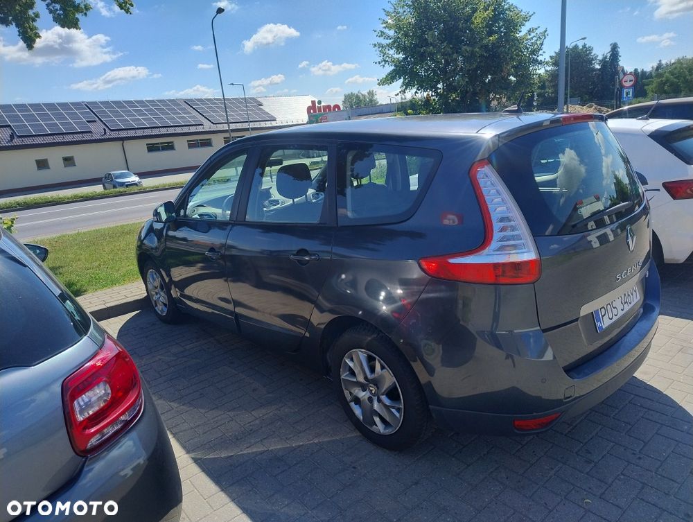 Renault Grand Scenic - 5
