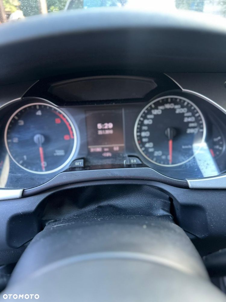 Audi A4 Avant 2.0 TDI Multitronic - 6