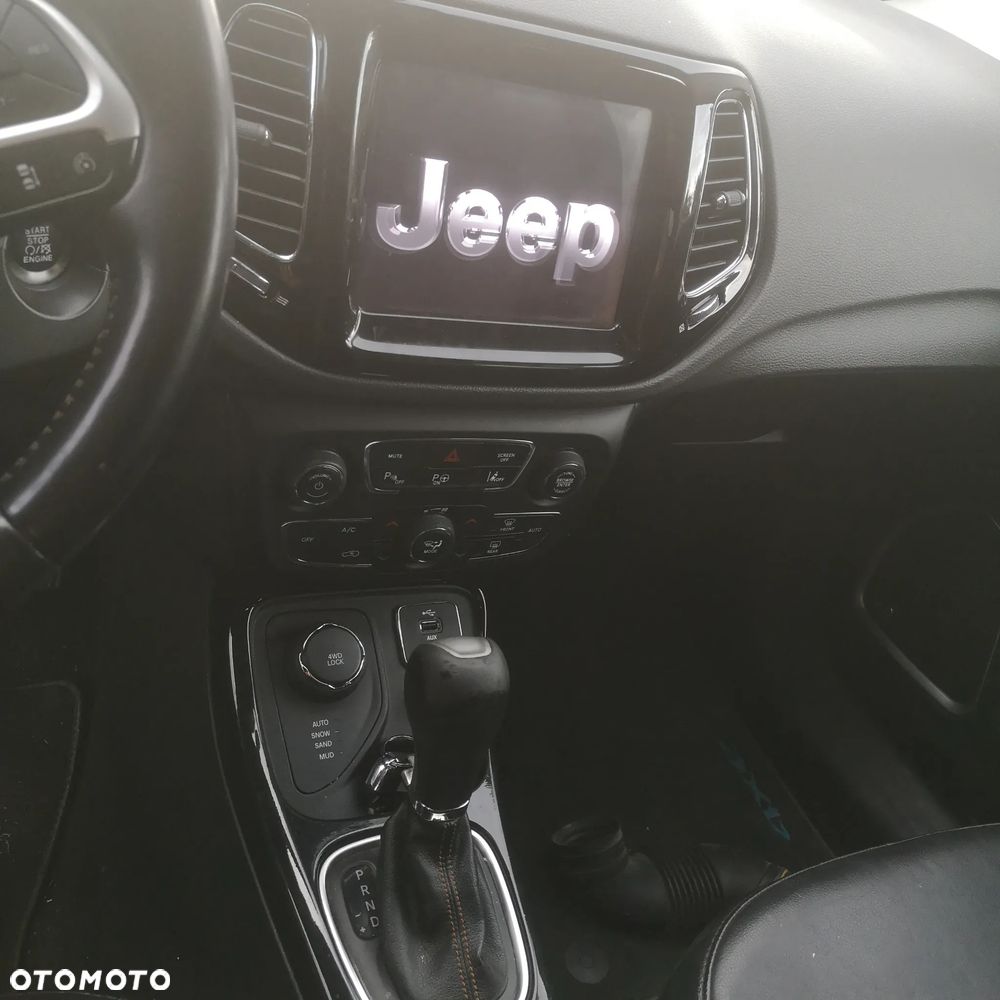 Jeep Compass 2.0 MultiJet Active Drive Automatik Business Line - 11