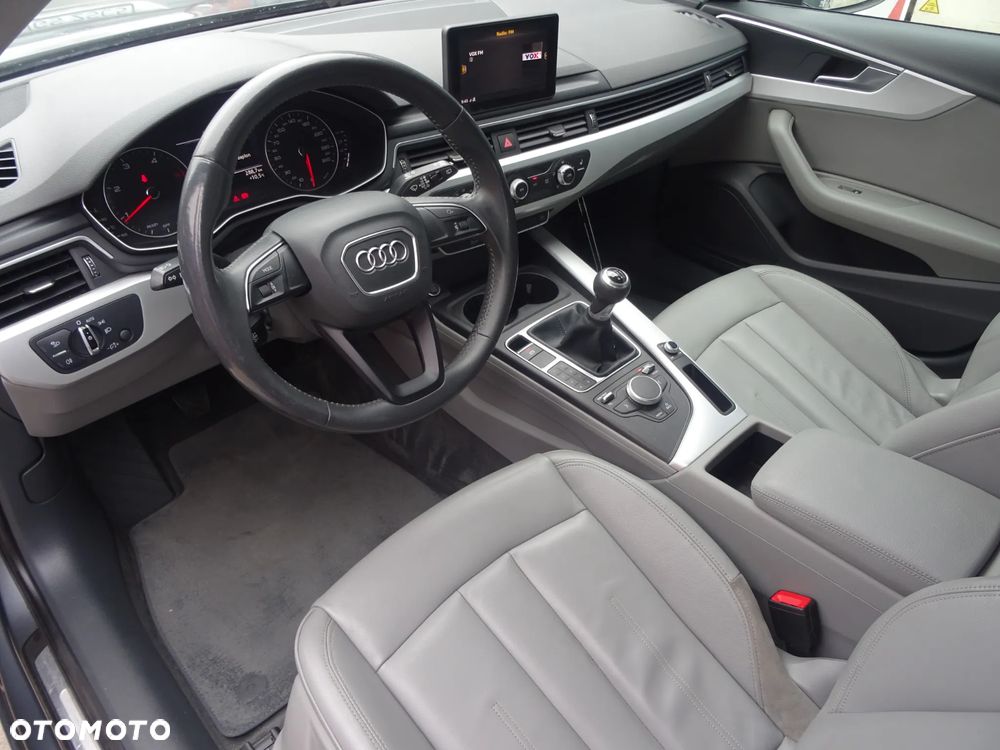 Audi A4 Avant 2.0 TDI - 40