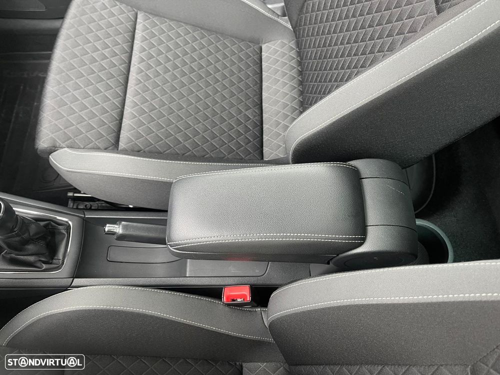 Skoda Rapid Spaceback 1.4 TDi Style - 33