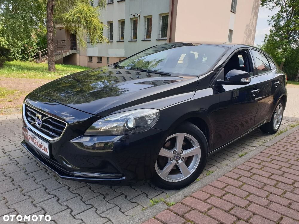 Volvo V40 D2 Summum - 2
