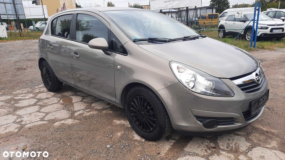 Opel Corsa 2011 photo 3