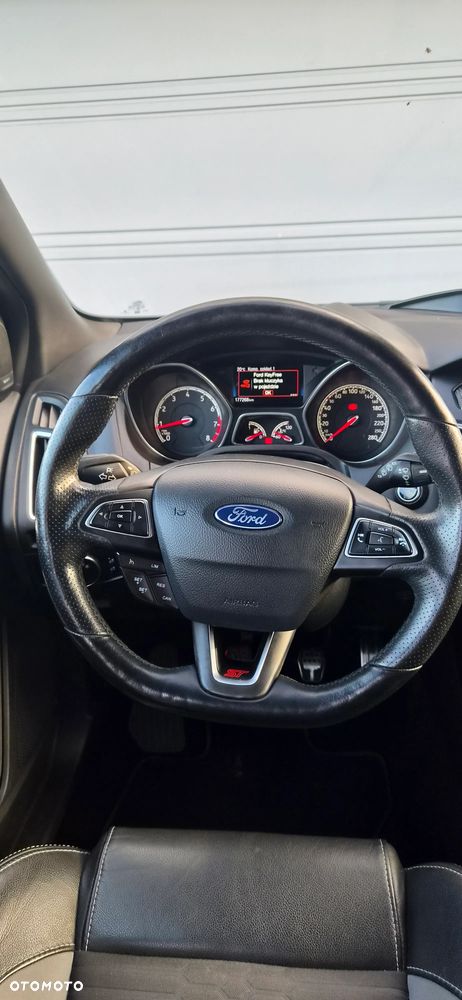 Ford Focus ST2 - 27