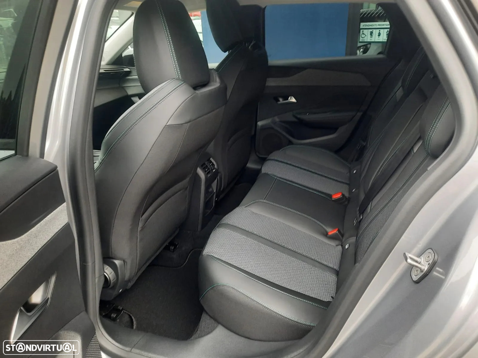 Peugeot e-308 SW 54 kWh Allure - 9