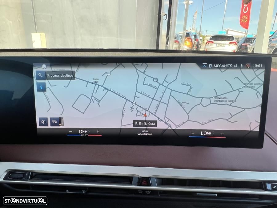 BMW iX xDrive 40 Pack Desportivo - 44