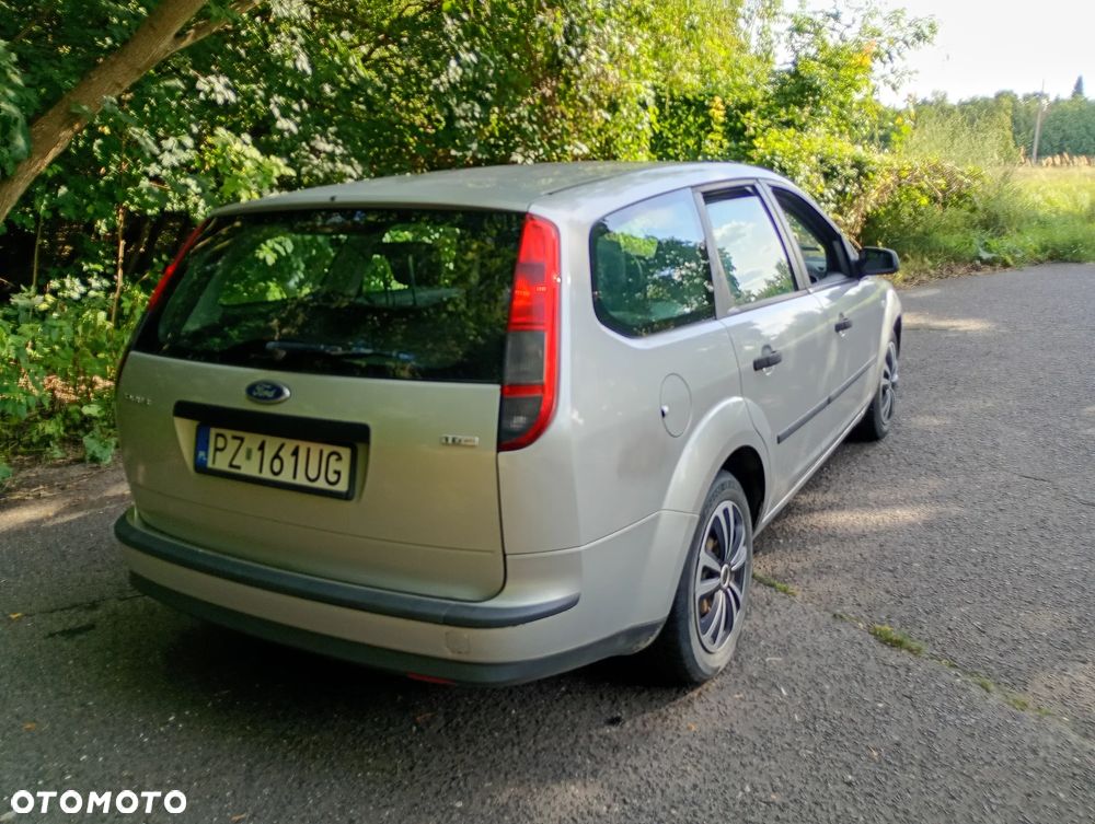 Ford Focus - 5