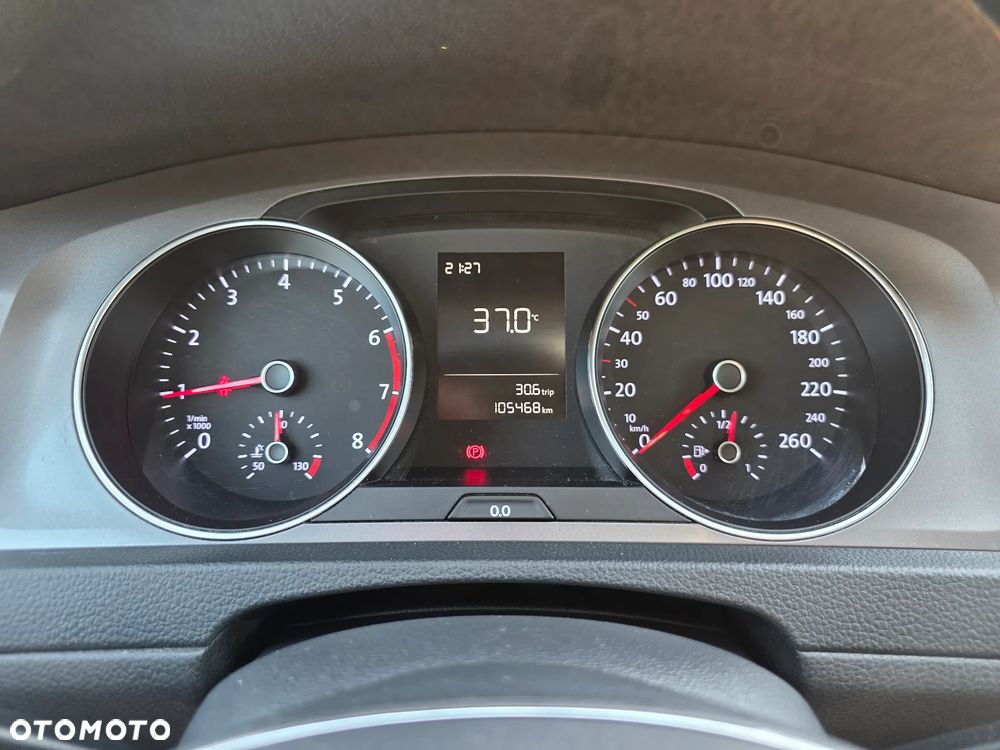 Volkswagen Golf 1.2 TSI BlueMotion Technology Comfortline - 12