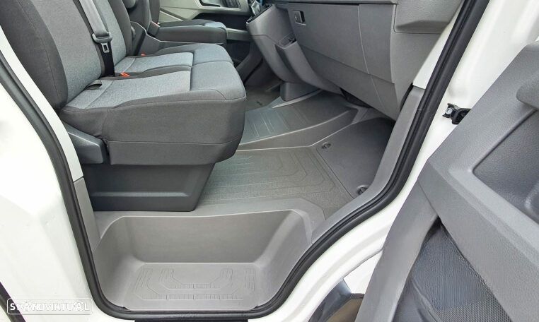 VW CRAFTER 2.0TDI 140CV L2H2 (c/iva) *Câmera/Ac/Gps* - 12