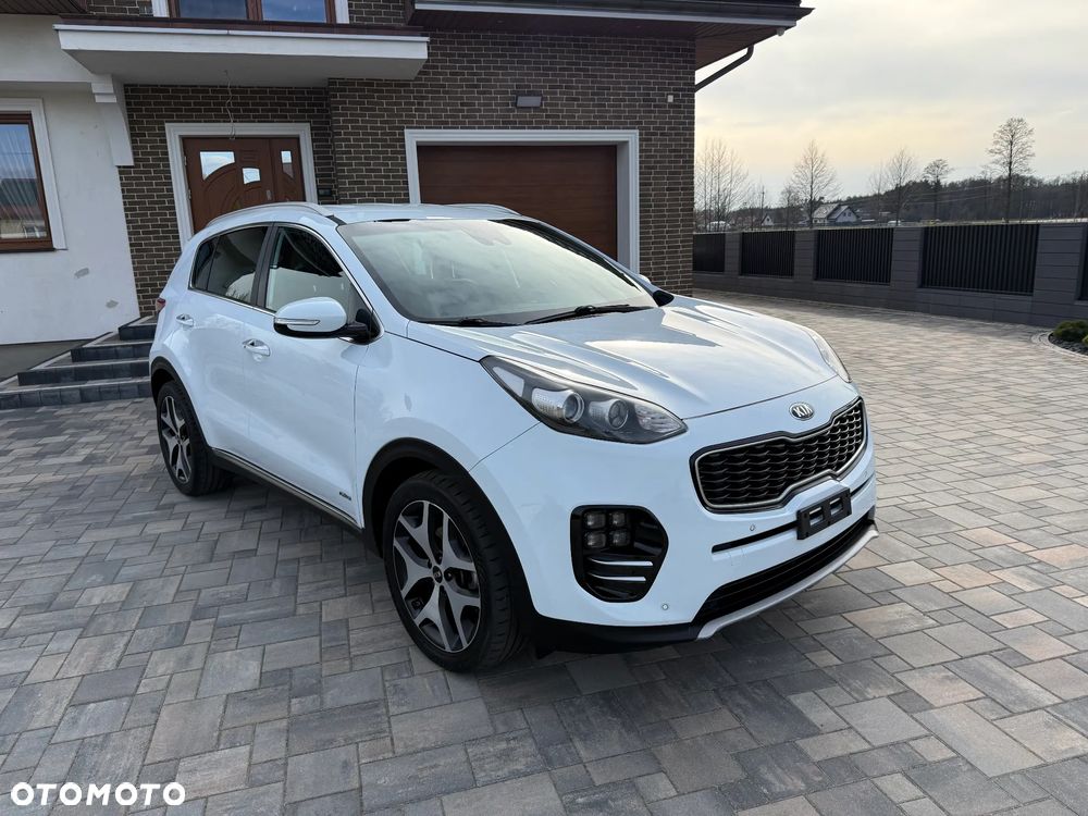 Kia Sportage 2,0 CRDI AWD GT Line - 4