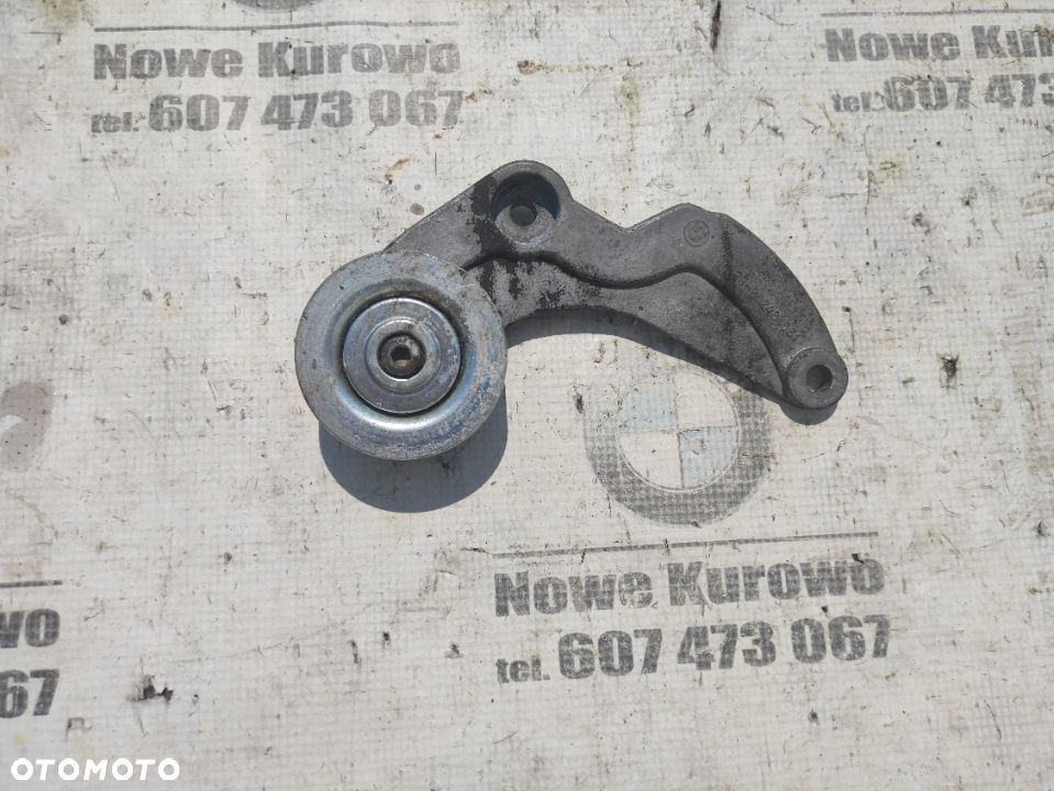 BMW E38 E39 E46 E53 X5 3.0d Łapa Wspornik alternatora 2248561 - 1