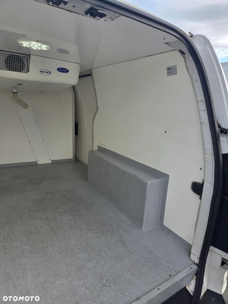 Hyundai H-1 Starex - 11